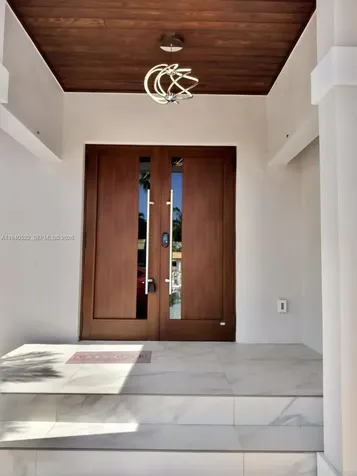 13240 Ortega Lane North Miami FL 33181