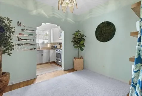 826 Euclid Avenue Miami Beach FL 33139