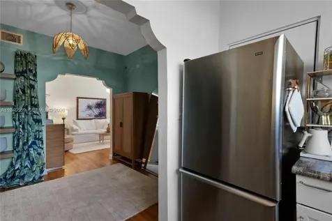 826 Euclid Avenue Miami Beach FL 33139