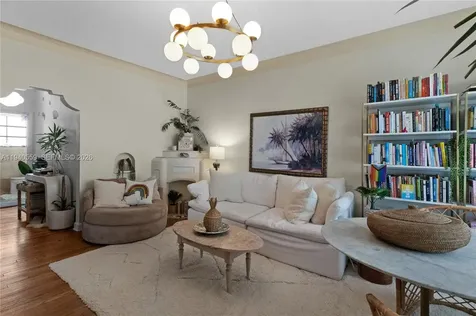 826 Euclid Avenue Miami Beach FL 33139