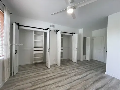 207 Mallory Court Weston FL 33326