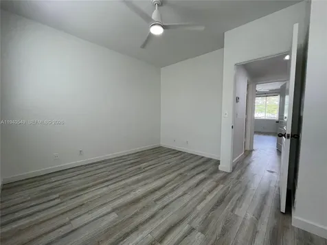 207 Mallory Court Weston FL 33326