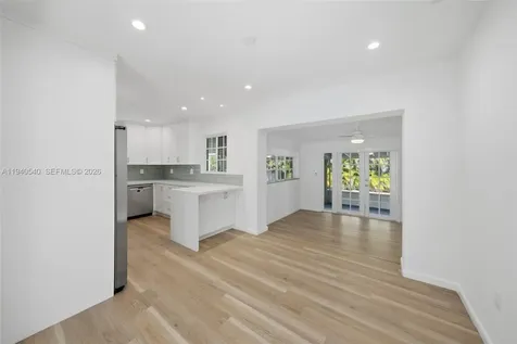 3681 SW 21st Street Miami FL 33145