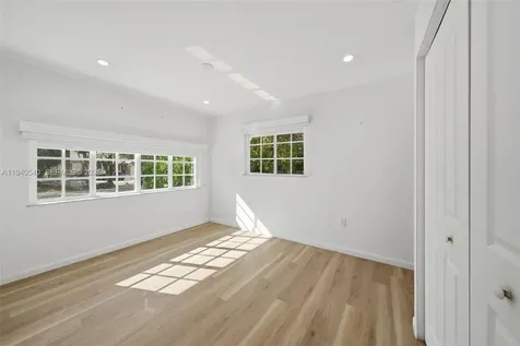 3681 SW 21st Street Miami FL 33145