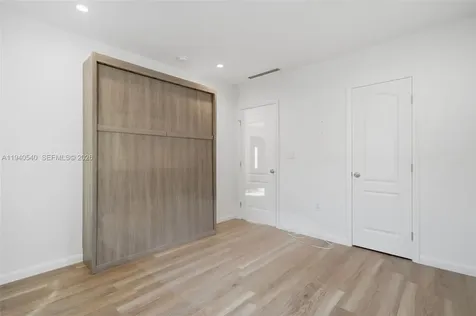 3681 SW 21st Street Miami FL 33145
