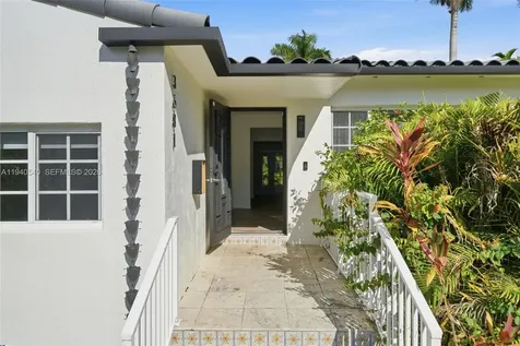 3681 SW 21st Street Miami FL 33145