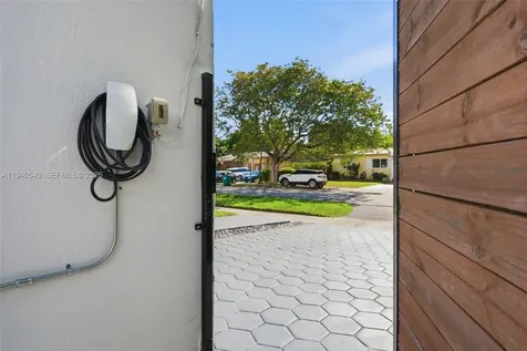 3681 SW 21st Street Miami FL 33145