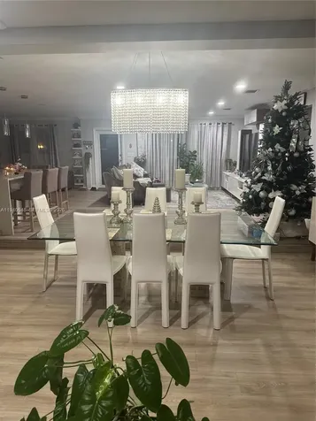 428 N Crescent Drive Hollywood FL 33021