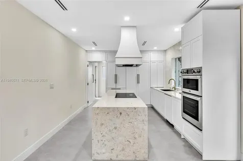1636 SW 9th Street Miami FL 33135