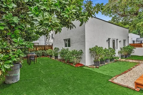 1636 SW 9th Street Miami FL 33135