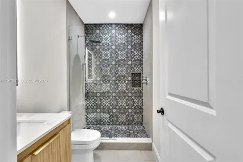 1636 SW 9th Street Miami FL 33135