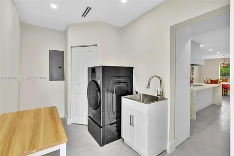 1636 SW 9th Street Miami FL 33135