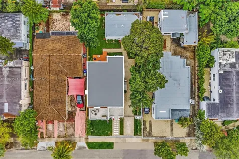 1636 SW 9th Street Miami FL 33135