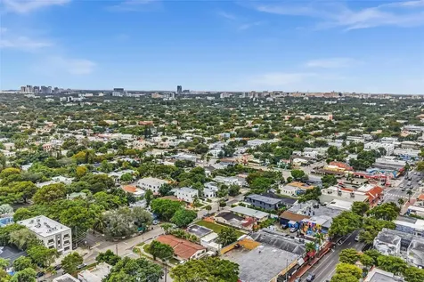1636 SW 9th Street Miami FL 33135