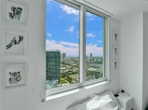 1755 E Hallandale Beach Boulevard Hallandale Beach FL 33009