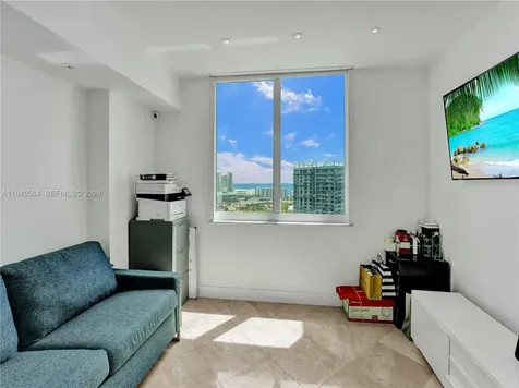 1755 E Hallandale Beach Boulevard Hallandale Beach FL 33009