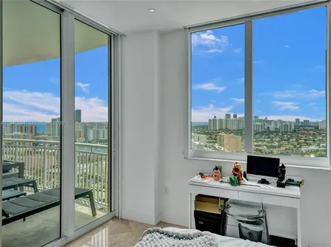1755 E Hallandale Beach Boulevard Hallandale Beach FL 33009