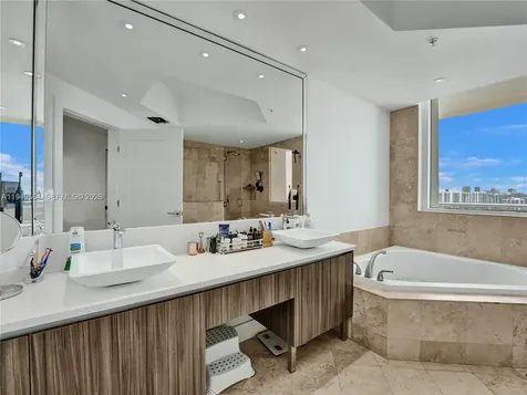1755 E Hallandale Beach Boulevard Hallandale Beach FL 33009