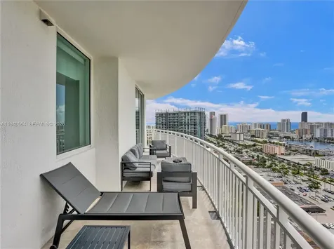 1755 E Hallandale Beach Boulevard Hallandale Beach FL 33009