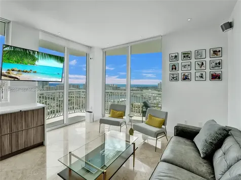 1755 E Hallandale Beach Boulevard Hallandale Beach FL 33009