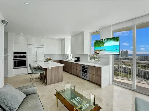 1755 E Hallandale Beach Boulevard Hallandale Beach FL 33009