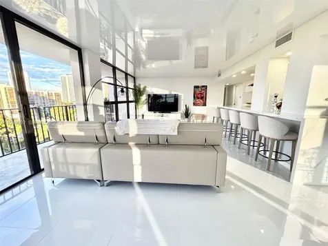 200 Leslie Drive Hallandale Beach FL 33009