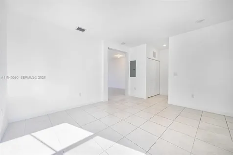 2713 SE 15th Street Homestead FL 33035