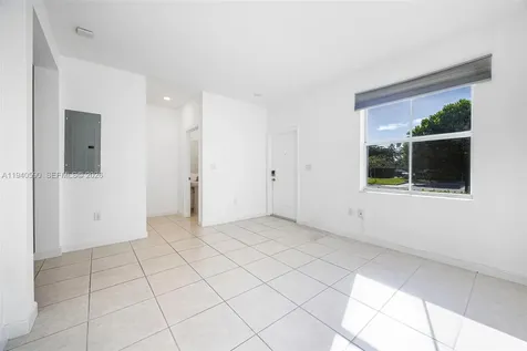 2713 SE 15th Street Homestead FL 33035