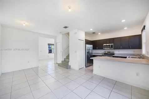 2713 SE 15th Street Homestead FL 33035