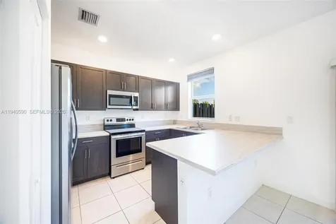 2713 SE 15th Street Homestead FL 33035