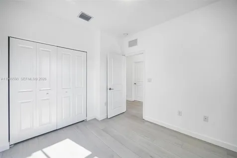 2713 SE 15th Street Homestead FL 33035