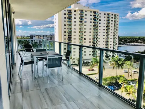 3101 S Ocean Drive Hollywood FL 33019