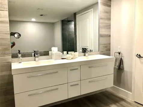 3101 S Ocean Drive Hollywood FL 33019