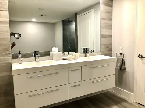 3101 S Ocean Drive Hollywood FL 33019