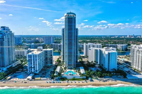 3101 S Ocean Drive Hollywood FL 33019