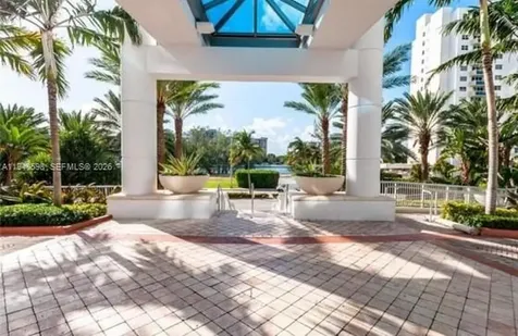 3101 S Ocean Drive Hollywood FL 33019