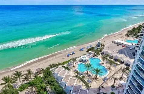 3101 S Ocean Drive Hollywood FL 33019
