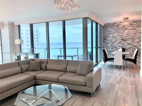3101 S Ocean Drive Hollywood FL 33019