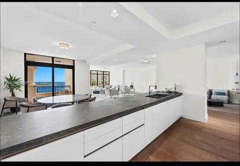 7055 Fisher Island Drive Miami Beach FL 33109