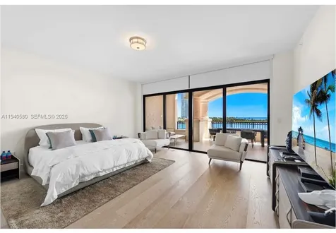 7055 Fisher Island Drive Miami Beach FL 33109