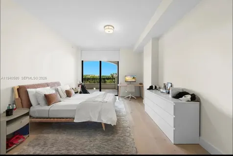 7055 Fisher Island Drive Miami Beach FL 33109