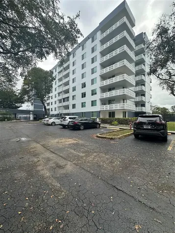 919 Hillcrest Drive Hollywood FL 33021