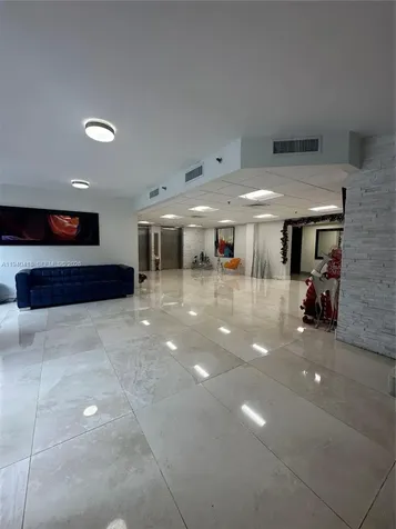 919 Hillcrest Drive Hollywood FL 33021