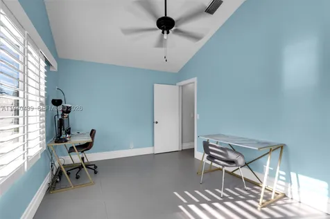 1092 NW 162nd Avenue Pembroke Pines FL 33028