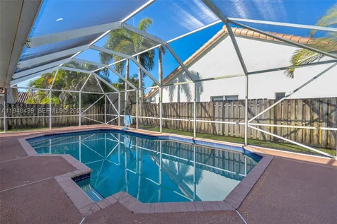 1092 NW 162nd Avenue Pembroke Pines FL 33028