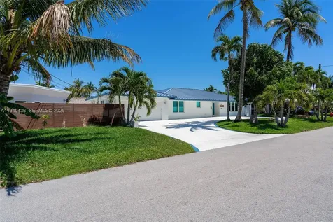 2711 NE 57th Court Fort Lauderdale FL 33308