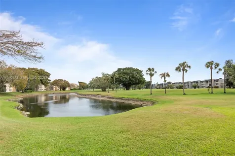 1020 Country Club Drive Margate FL 33063