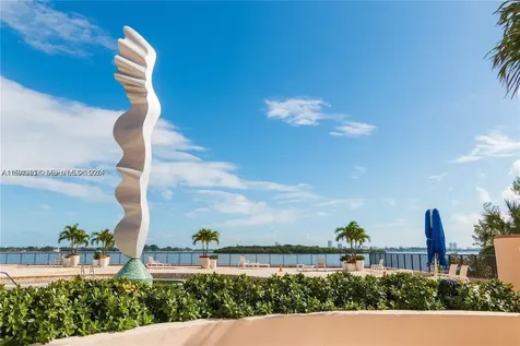 Miami FL 33181