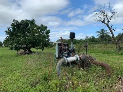 296XX SW 207ave Homestead FL 33030