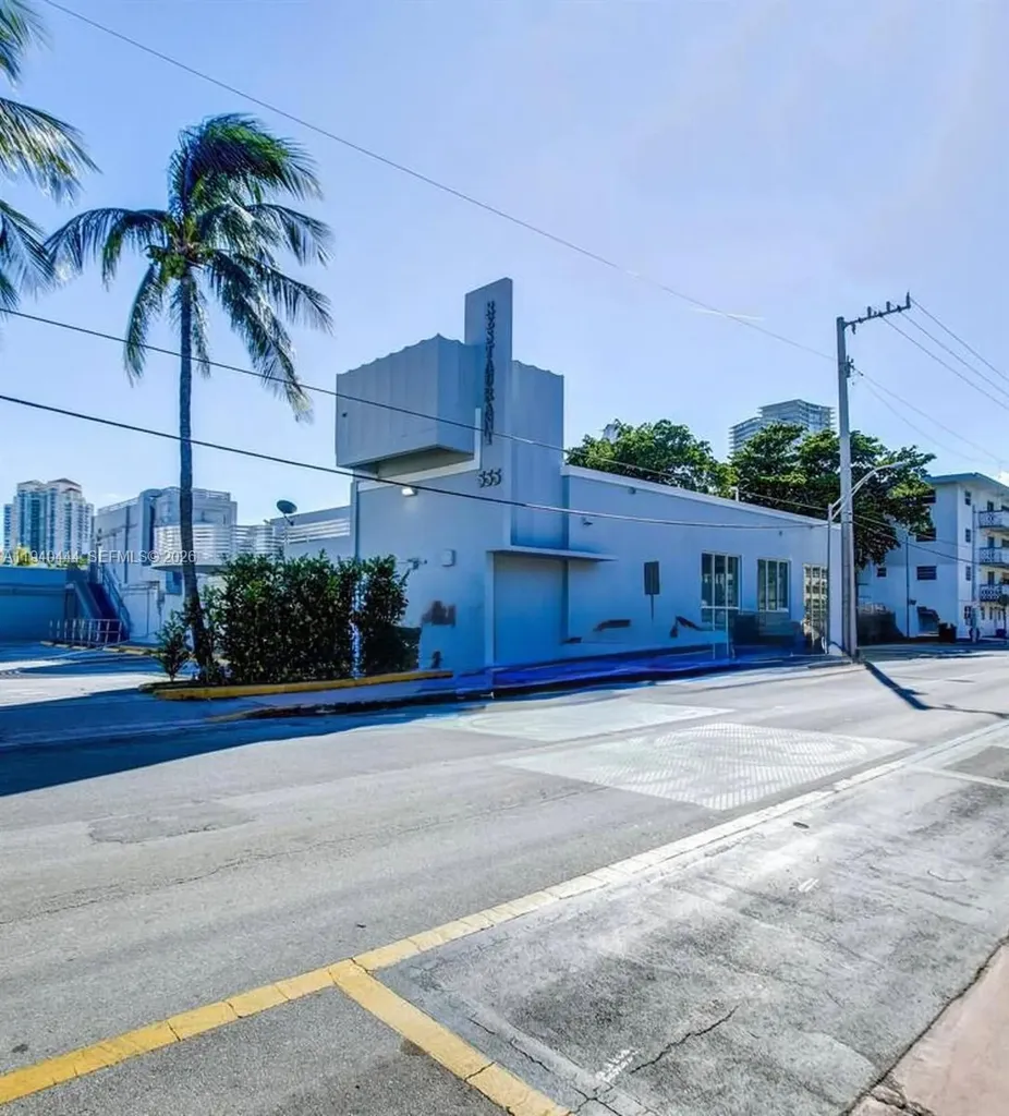 555 Jefferson Avenue Miami Beach FL 33139
